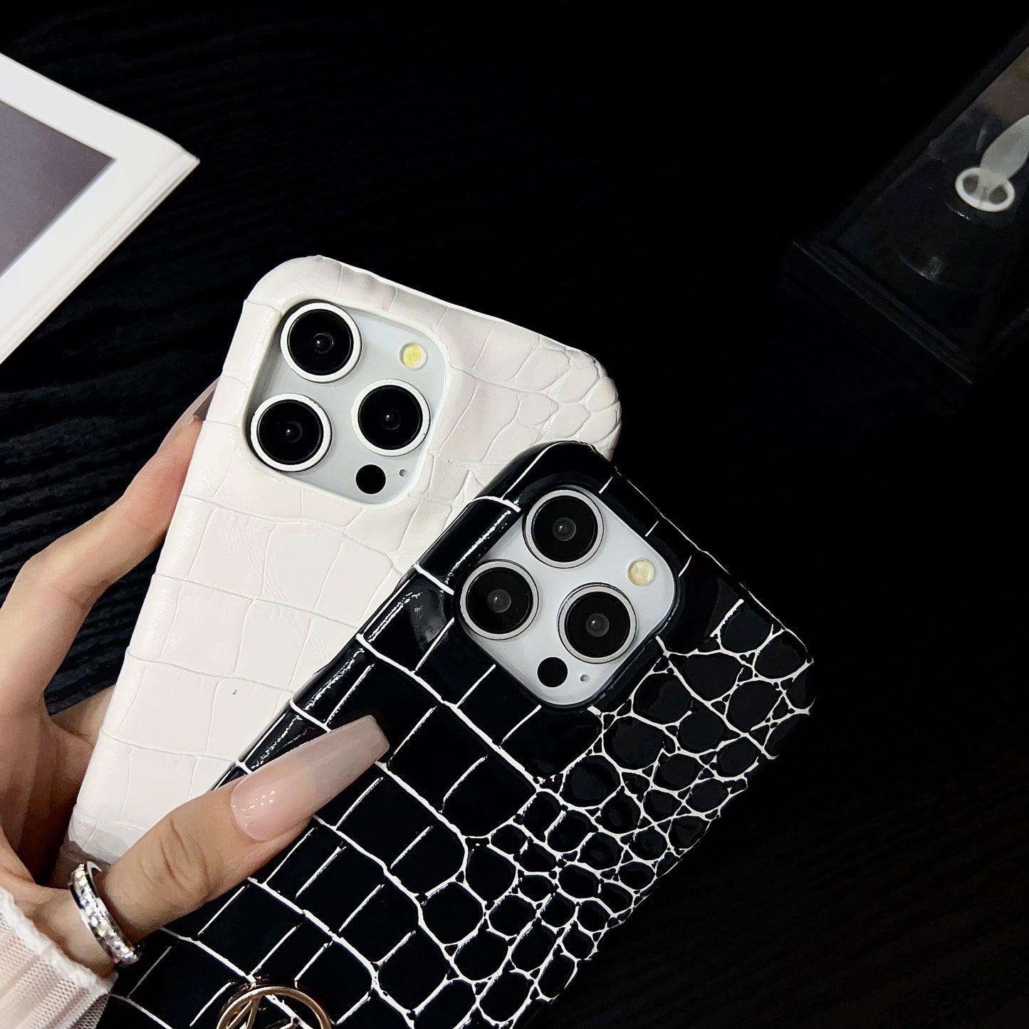 Alligator Print MK iPhone Case Black-EYW251836
