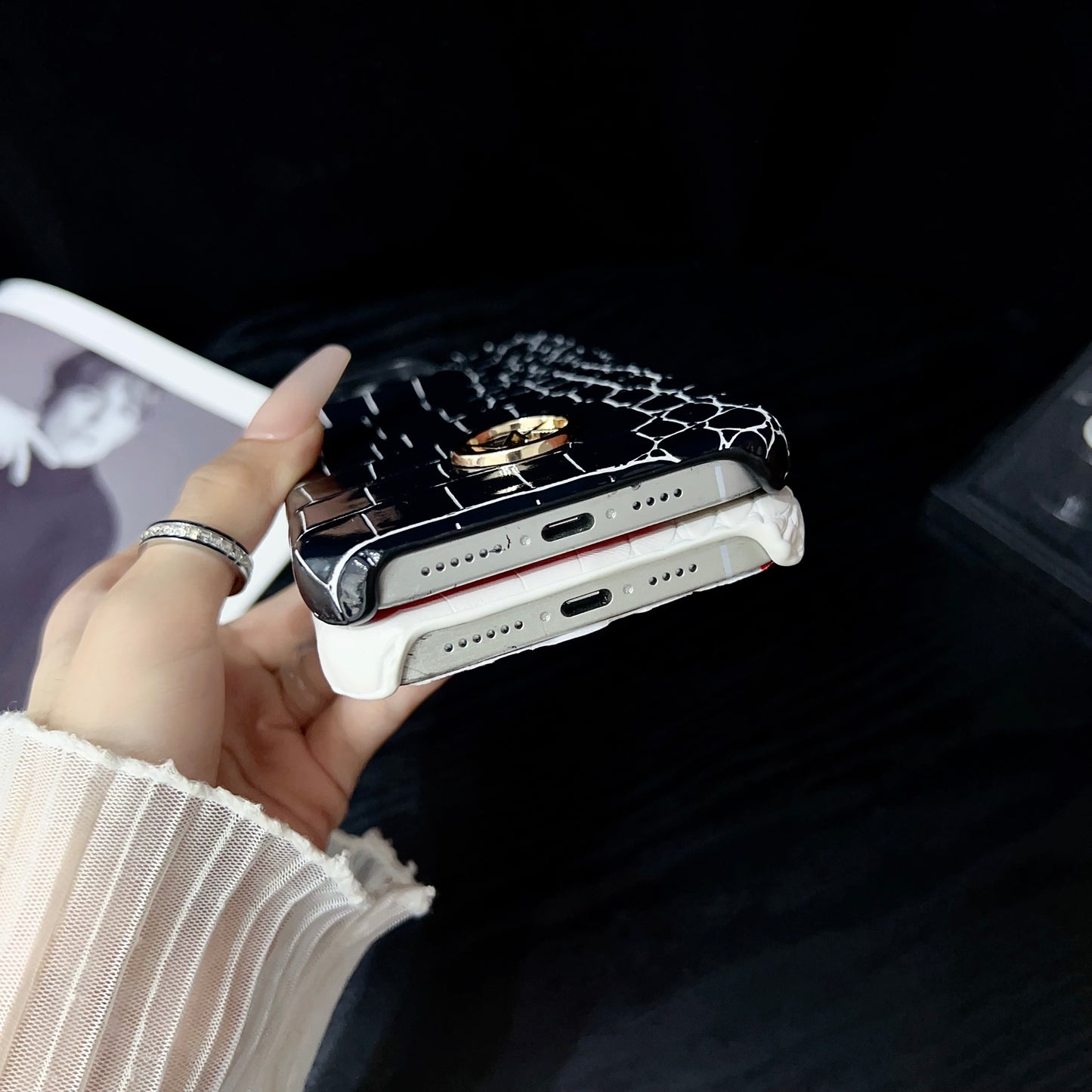 Alligator Print MK iPhone Case Black-EYW251836