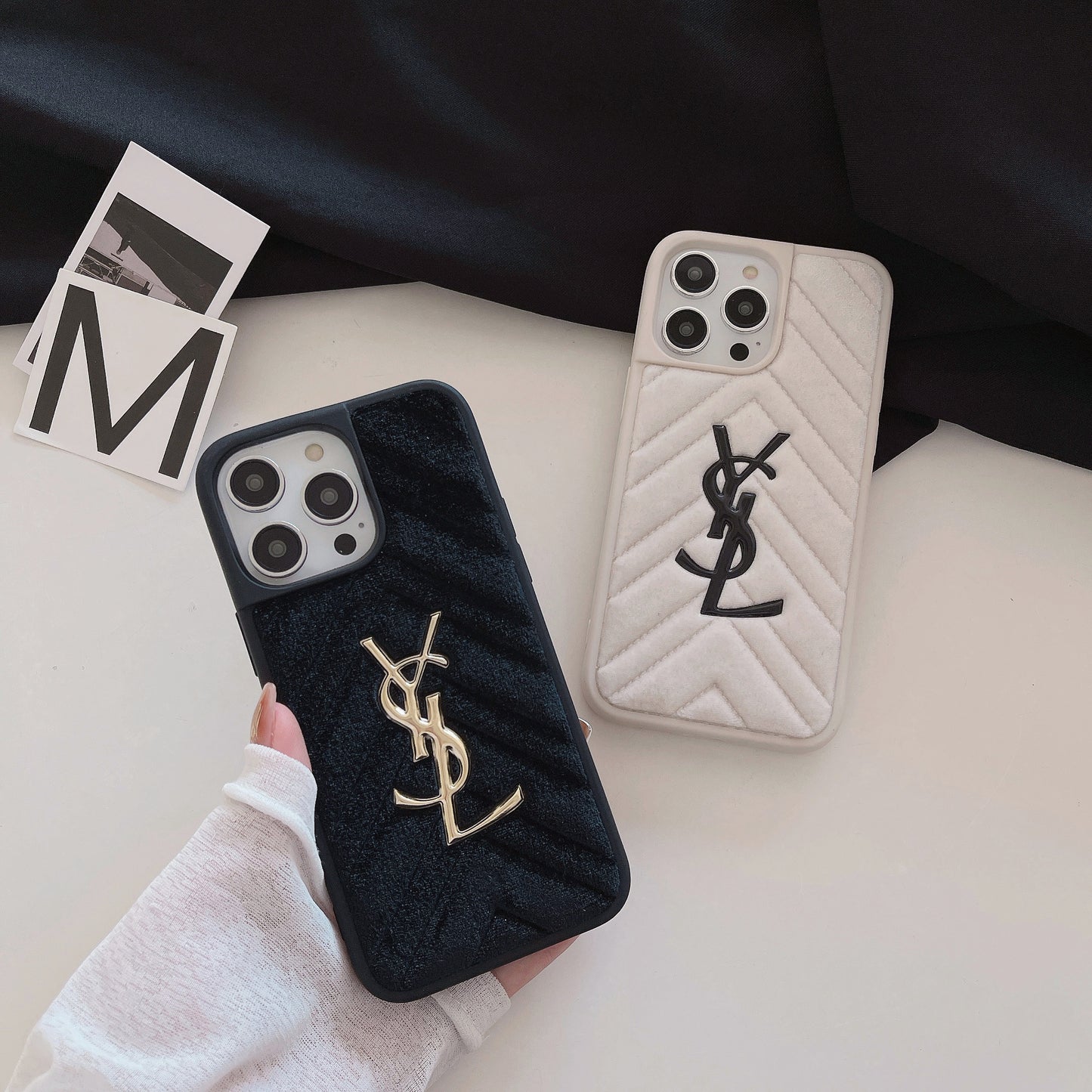 YL iPhone Case Black-MRK250515