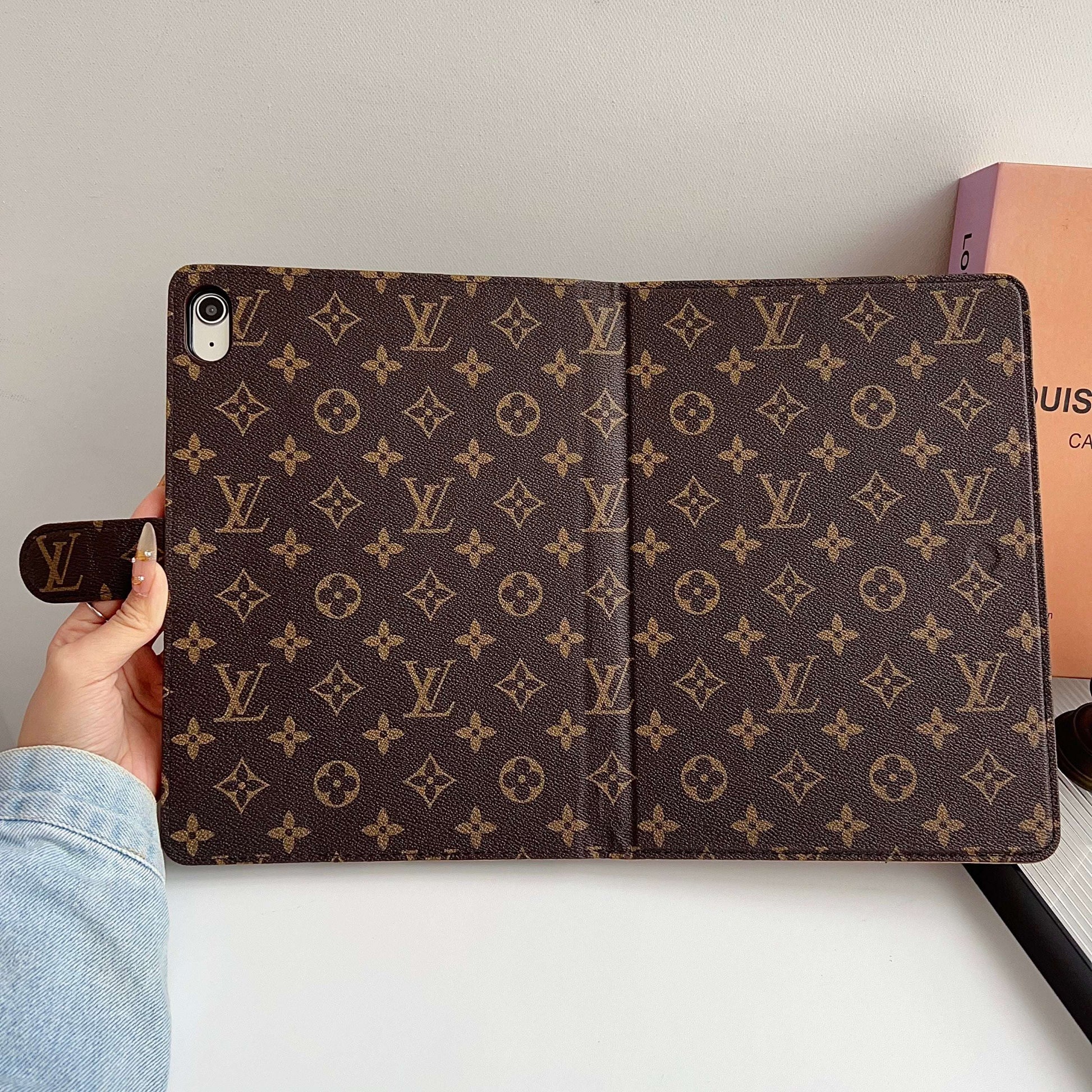Stylish Leather Monogram  iPad Case Small Printing-CYLV111