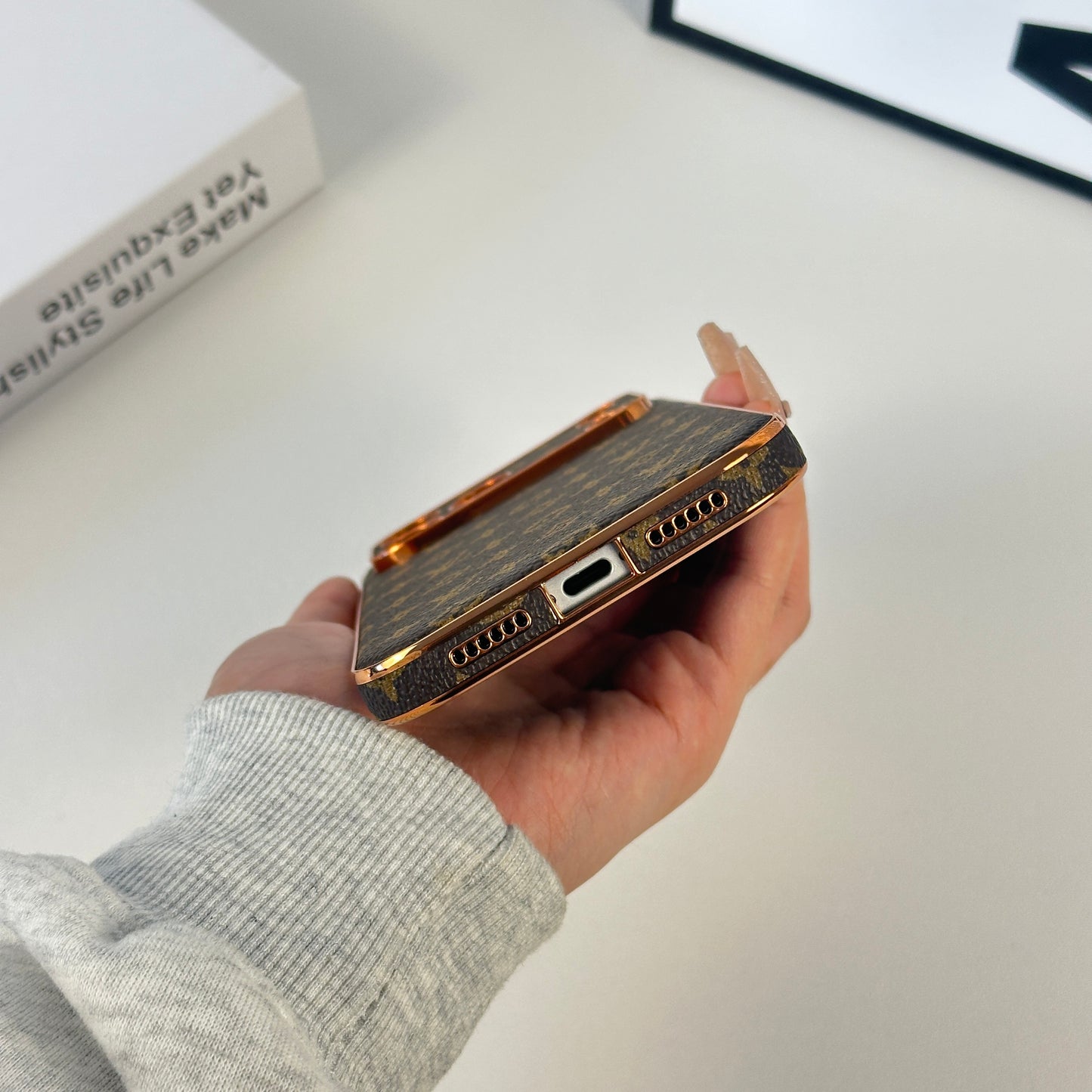 Luxury Leather Monogram iPhone Case For iPhone 17 Series-CYLV041