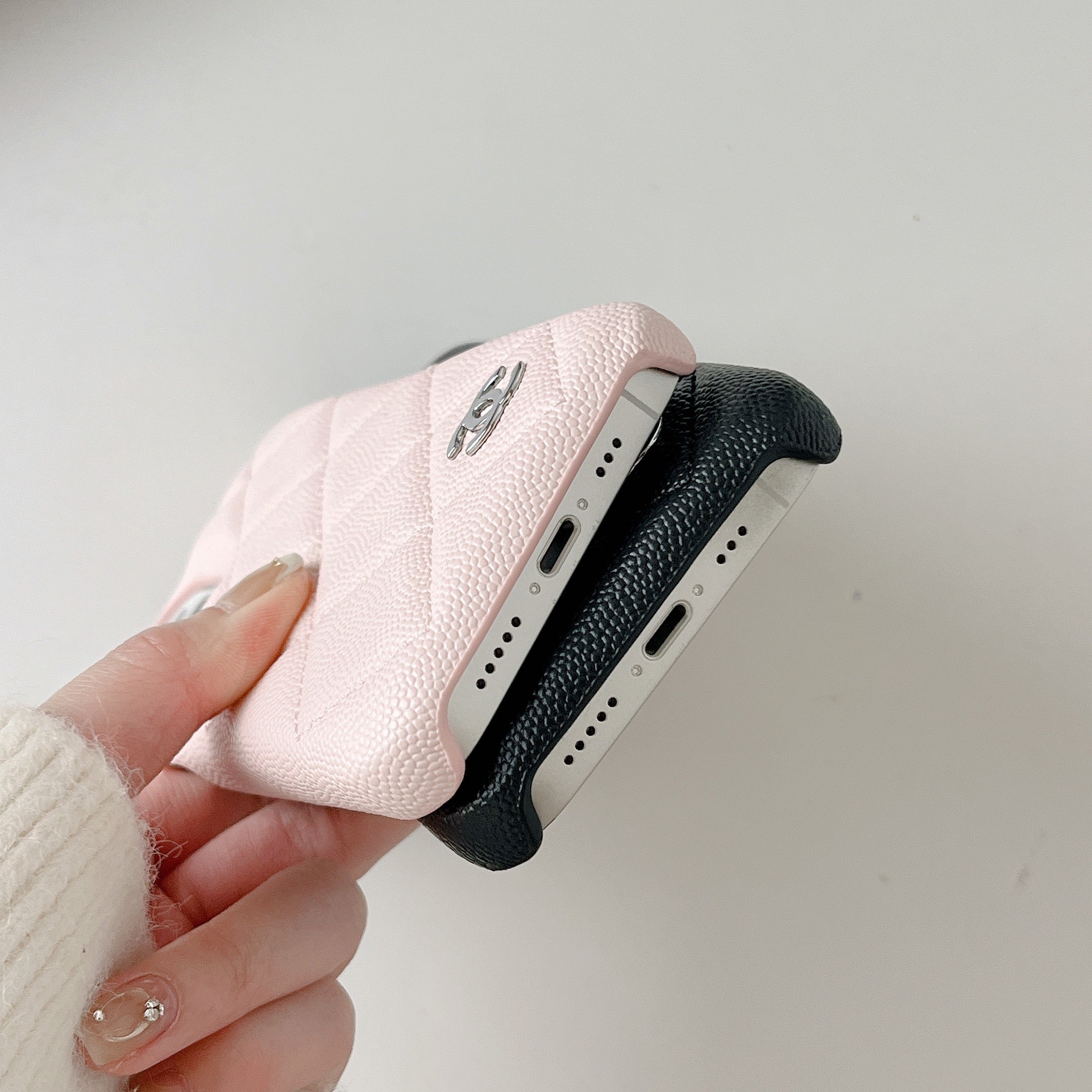 Classic Leather CC iPhone Case Black -ZKK251023