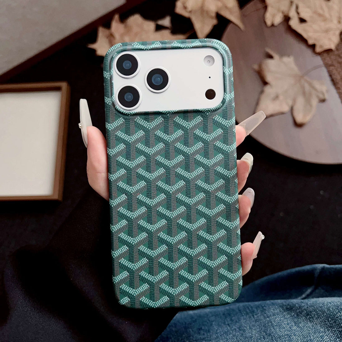 Elegant GD iPhone Case Green For iPhone 17 Series-CYGD012