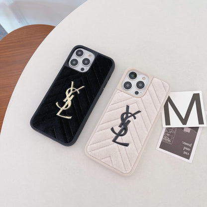 YL iPhone Case Black-MRK250515