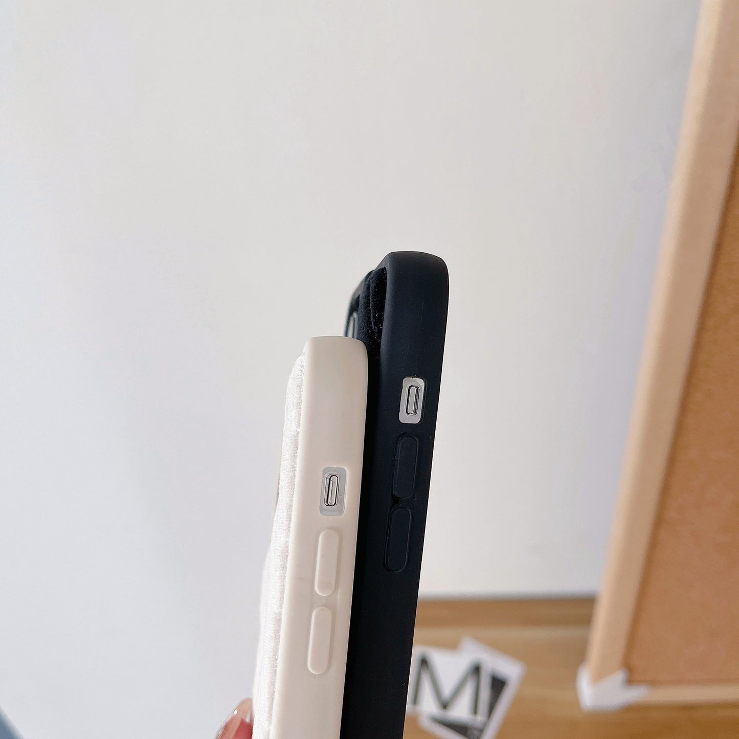 YL iPhone Case Black-MRK250515