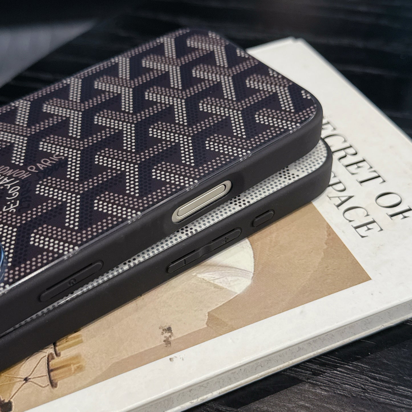 GD iPhone Case With Lens Protection Black-GTM250621