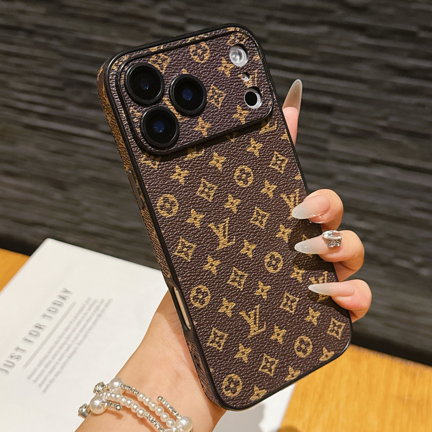 Luxury Leather Monogram iPhone Case For iPhone 17 Series-CYLV016
