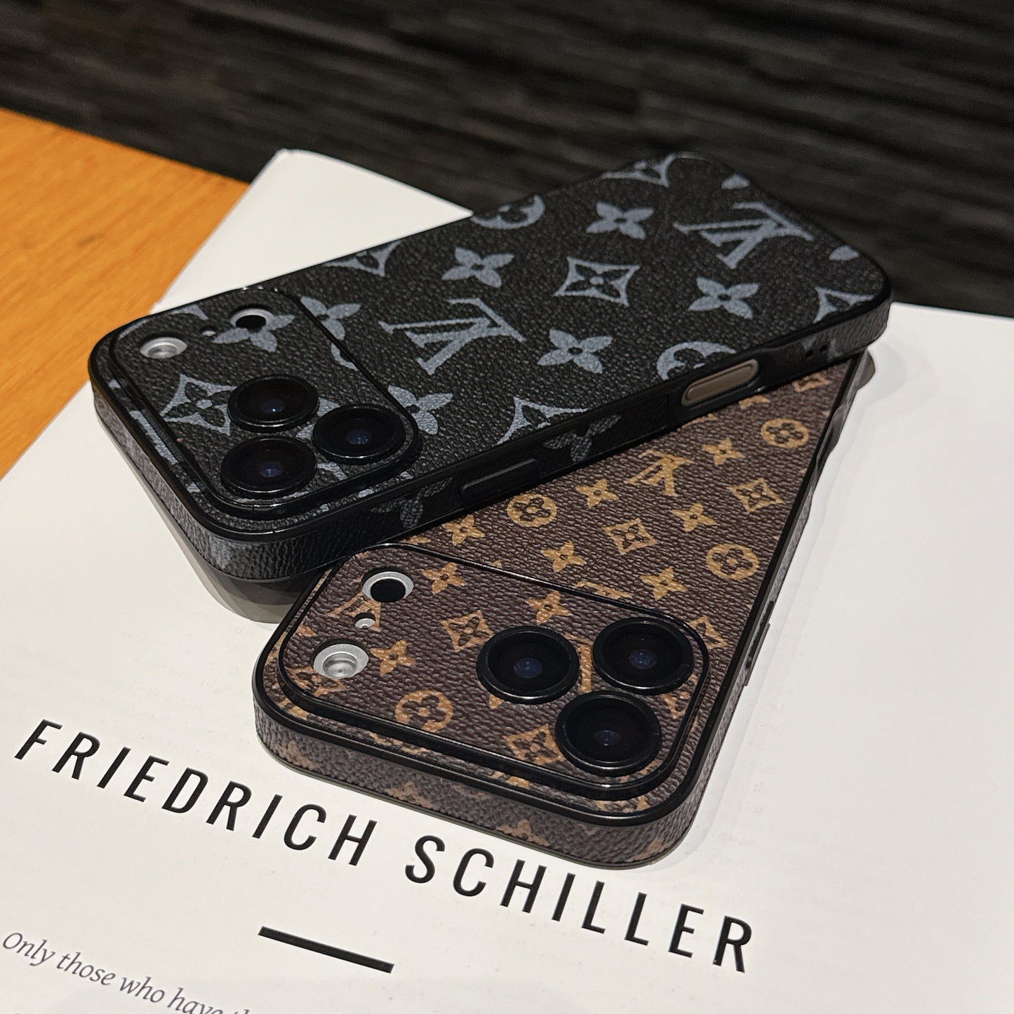 Classic Leather Monogram iPhone Case For iPhone 17 Series-CYLV015