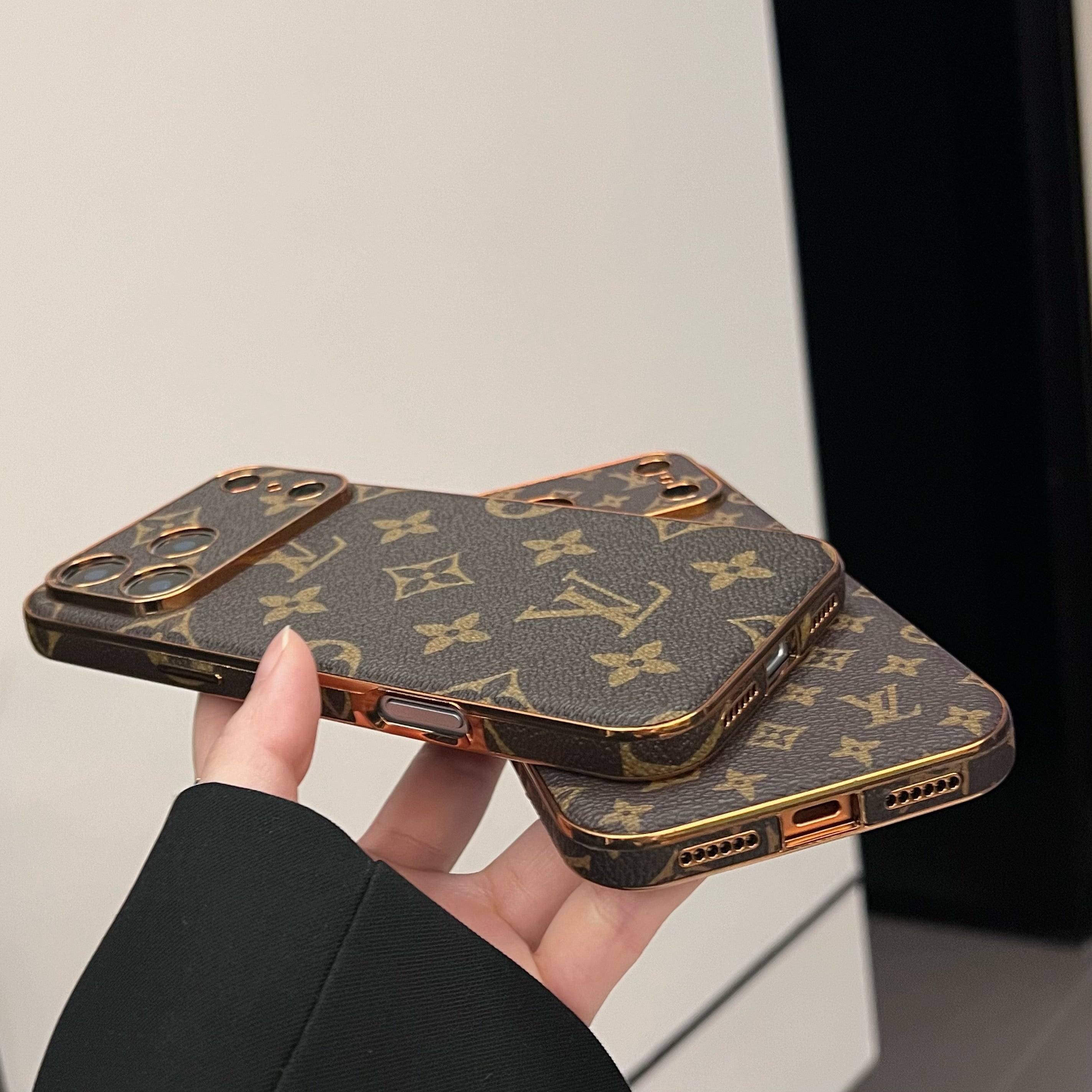Luxury Leather  Monogram iPhone Case For iPhone 17 Series-SCK251013