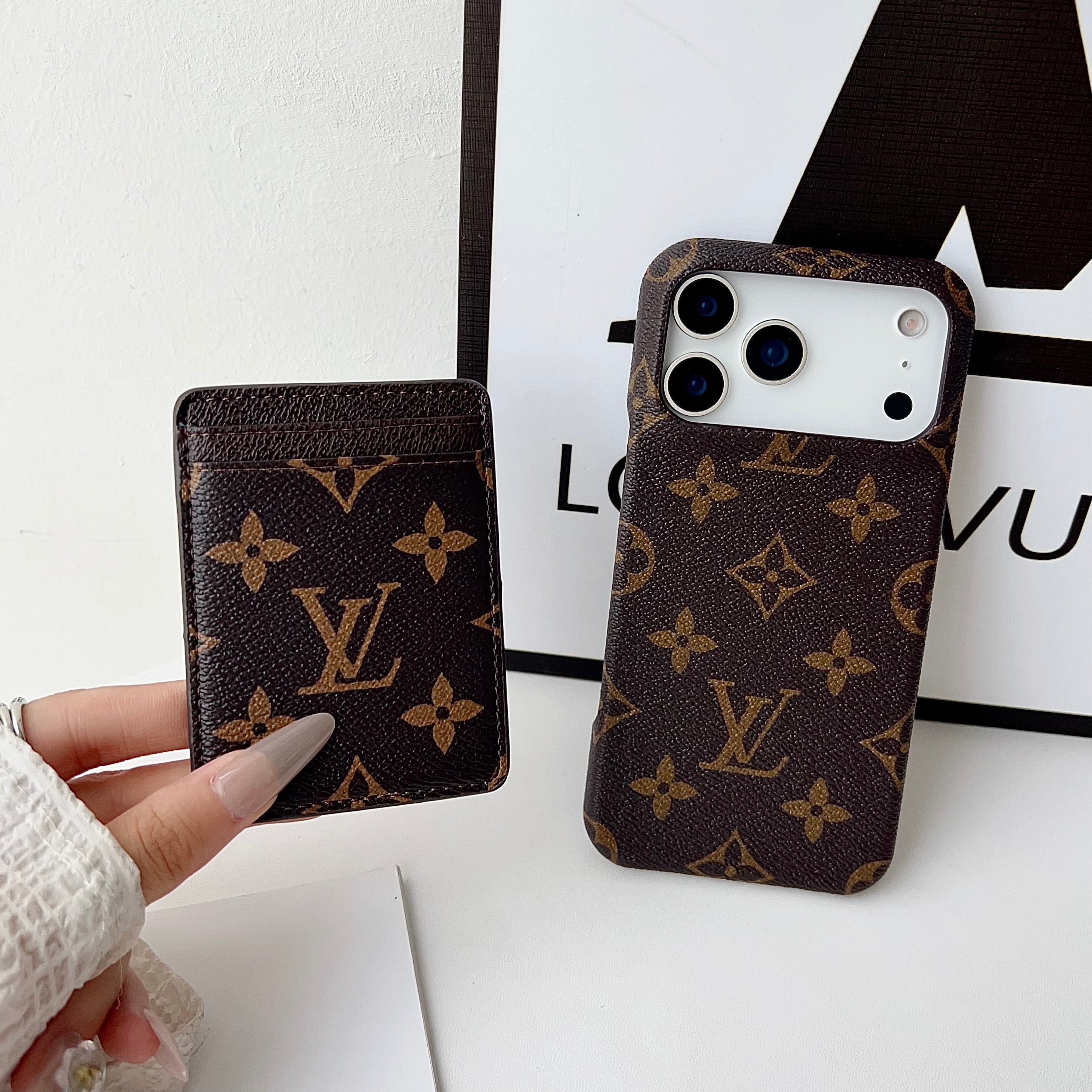 High-quality Monogram iPhone Case With Card Holder For iPhone 17 Series-CYLV138