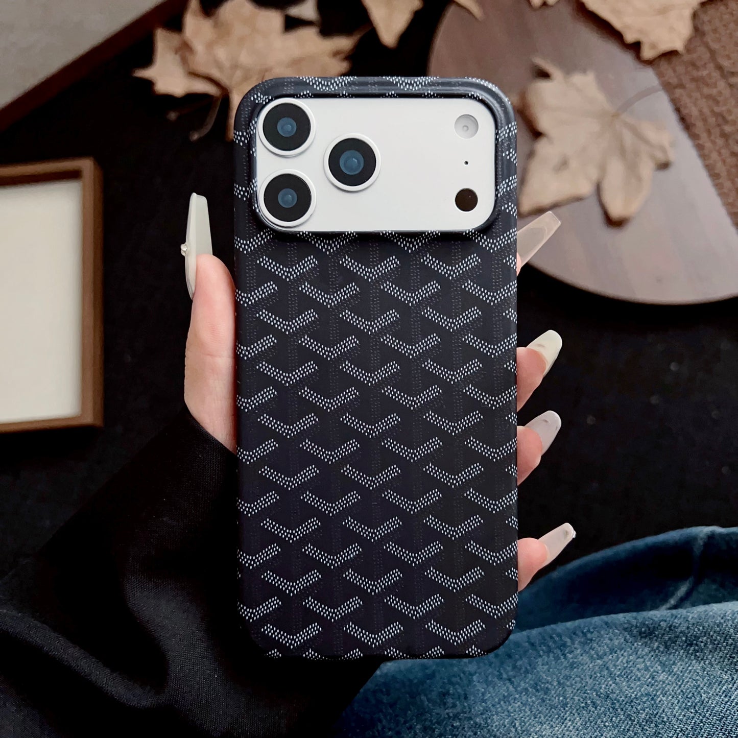 Elegant GD iPhone Case Black For iPhone 17 Series-CYGD011