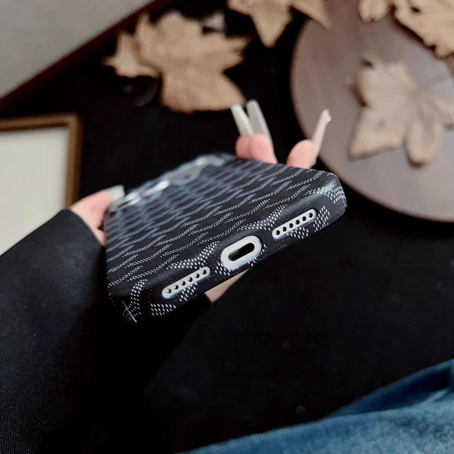 Elegant GD iPhone Case Black For iPhone 17 Series-CYGD011