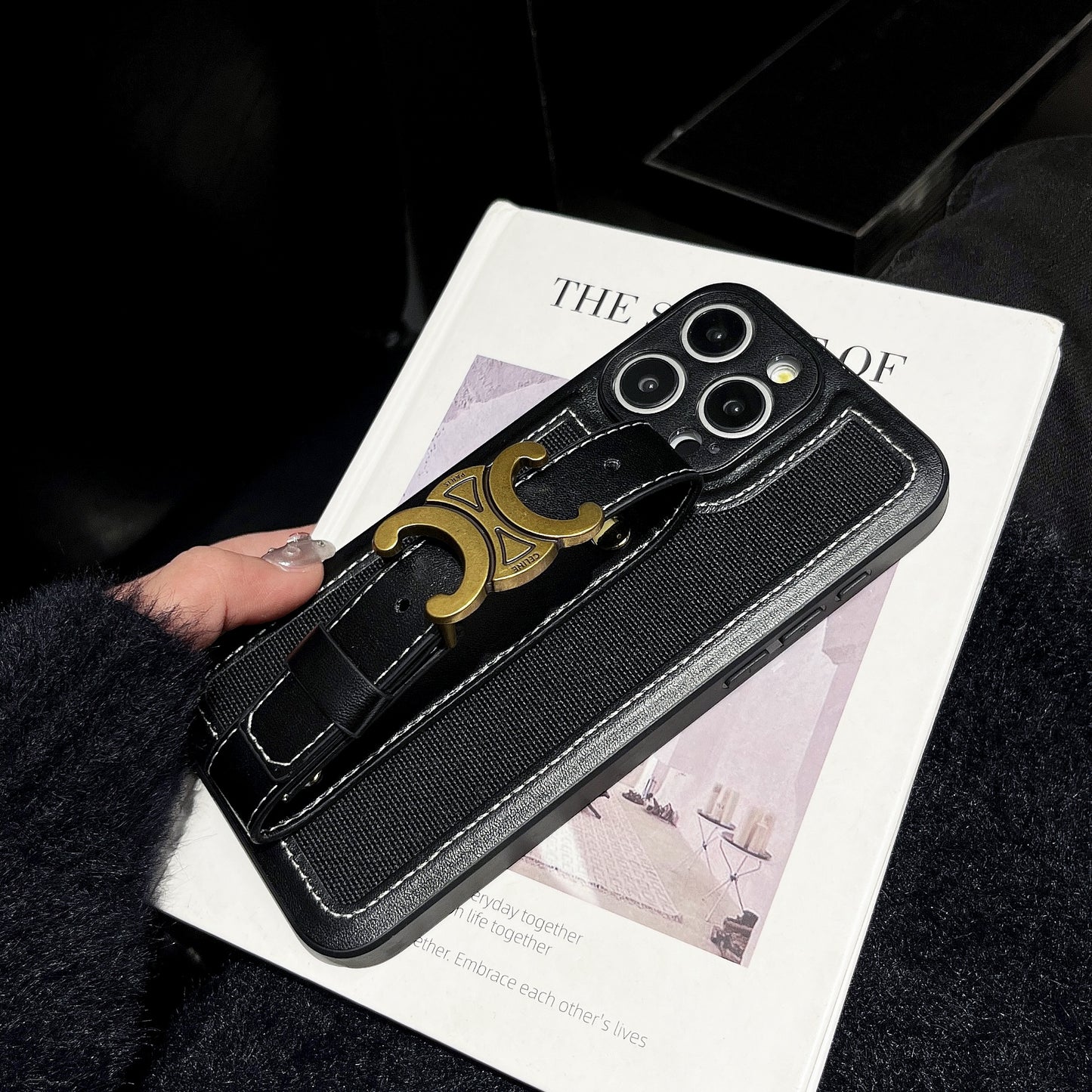 CL iPhone Case With Holder Black-SW241356