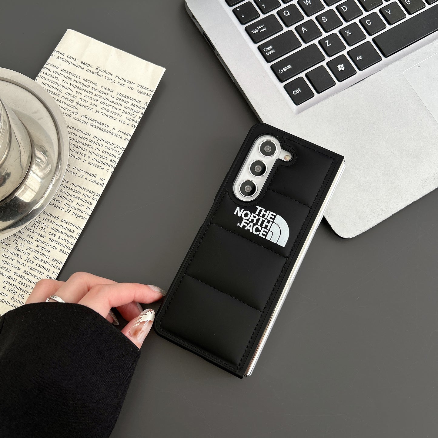 Puffer Samsung Galaxy Z Flod Series Case  Black -HZP251605