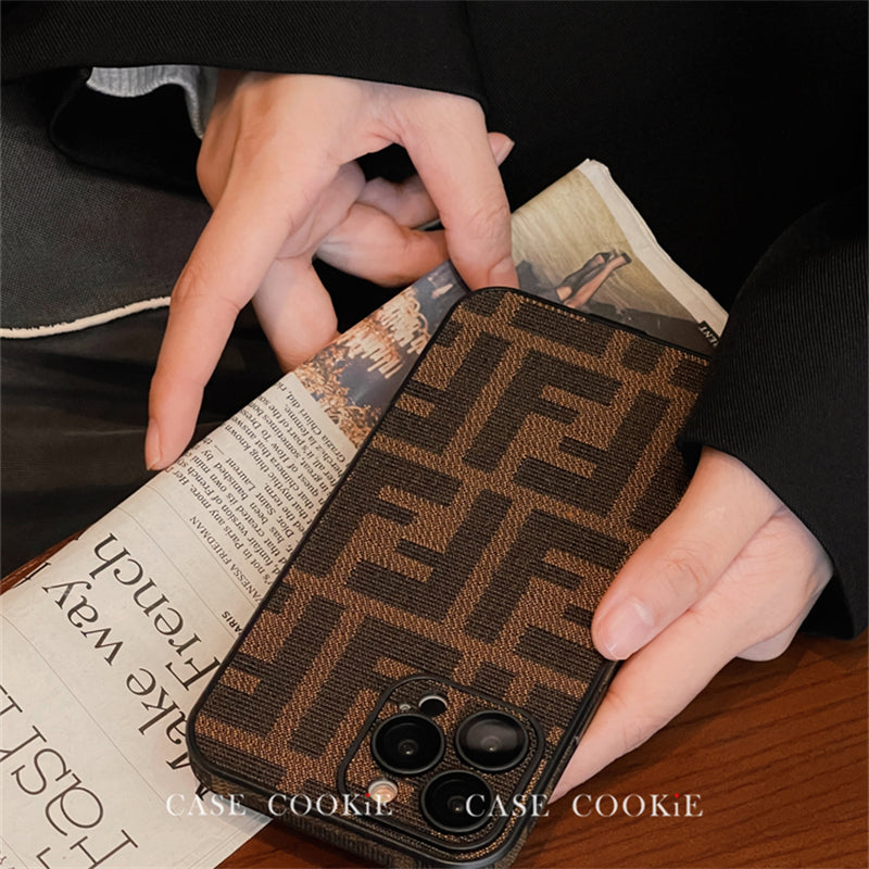 FD iPhone Case Brown-QB241650