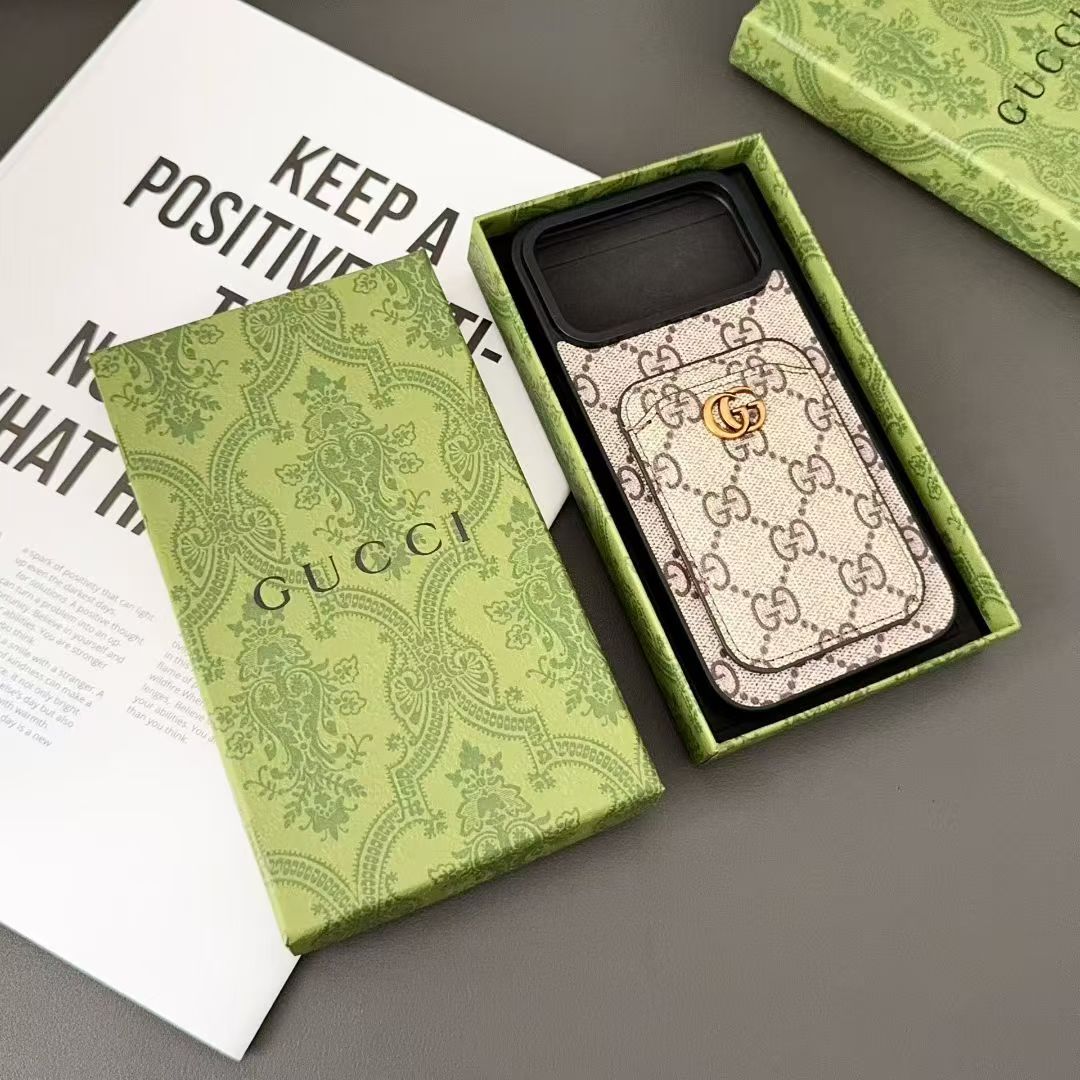 Classic GG iPhone Case With Card Holder For iPhone 17 Series-CYGG140