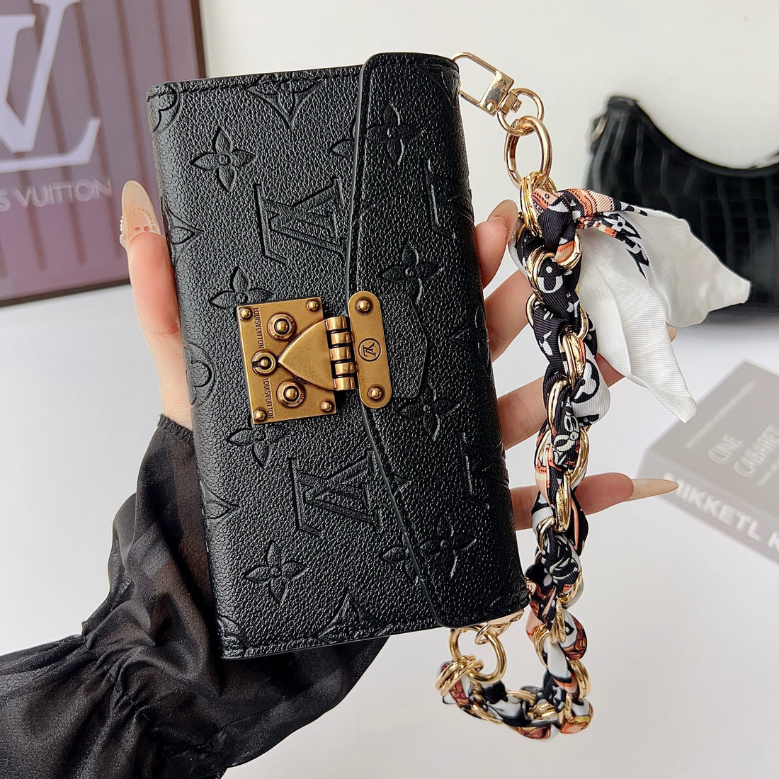 High-quality Leather Monogram iPhone Case With Flip Wallet-CYLV178