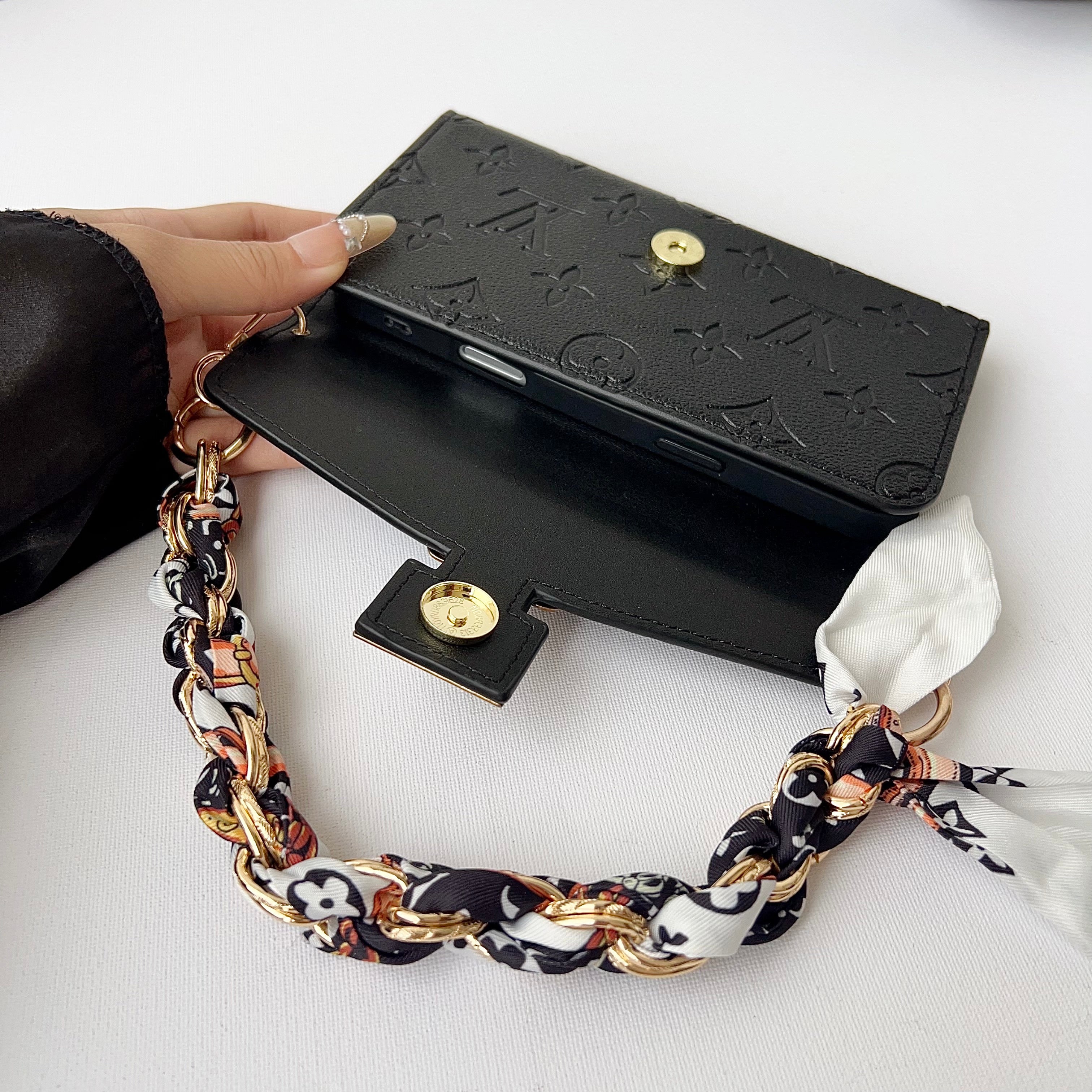 High-quality Leather Monogram iPhone Case With Flip Wallet-CYLV178