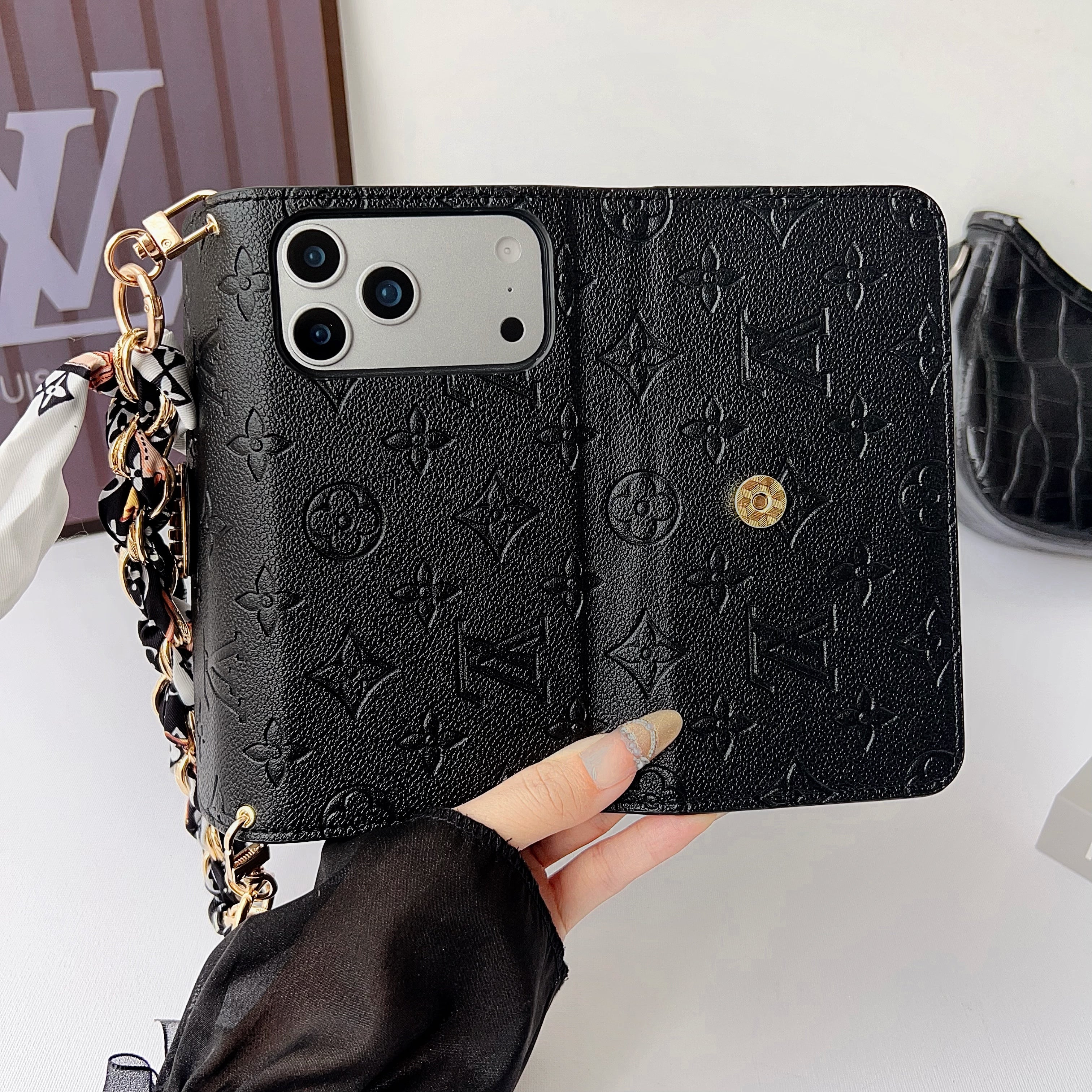 High-quality Leather Monogram iPhone Case With Flip Wallet-CYLV178