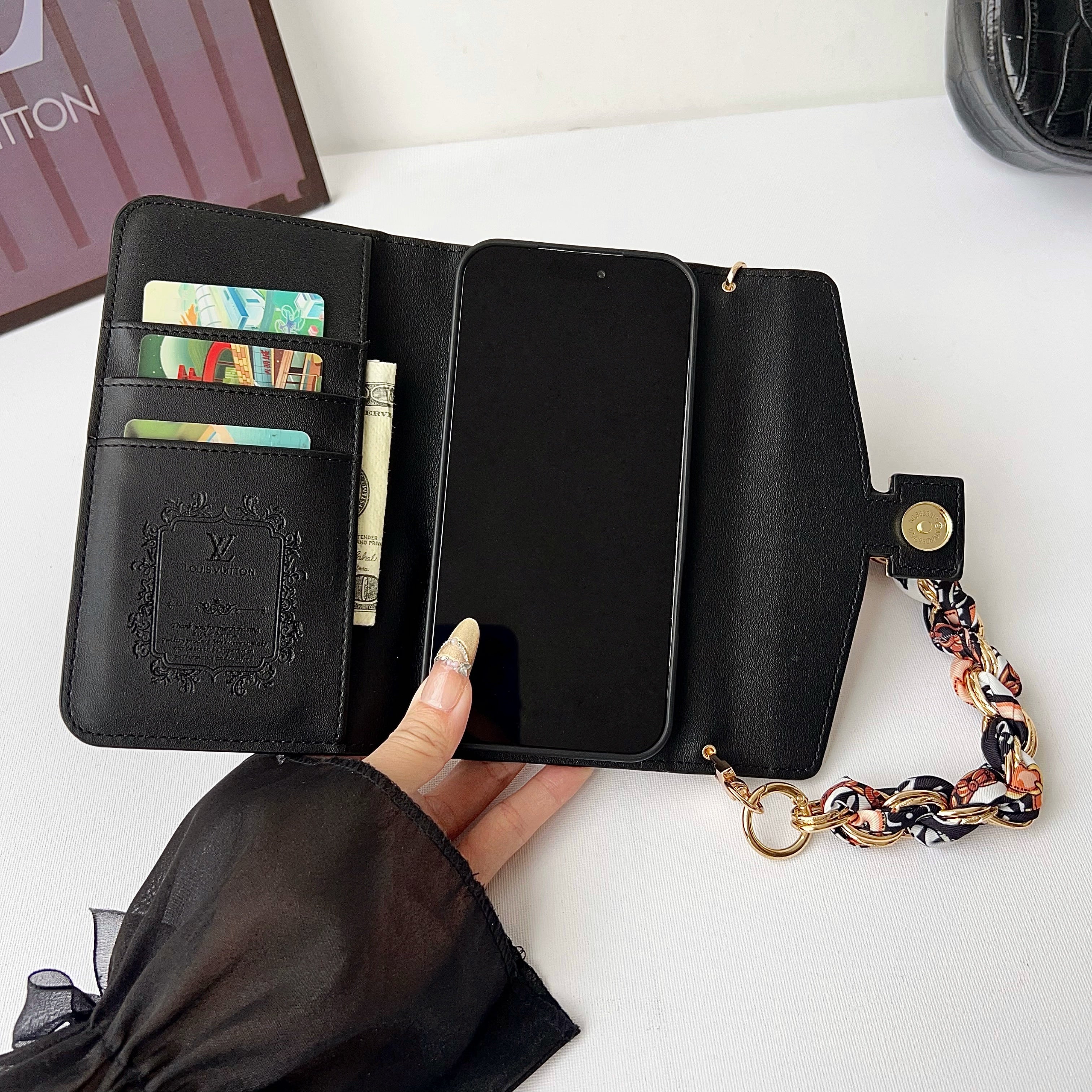 High-quality Leather Monogram iPhone Case With Flip Wallet-CYLV178
