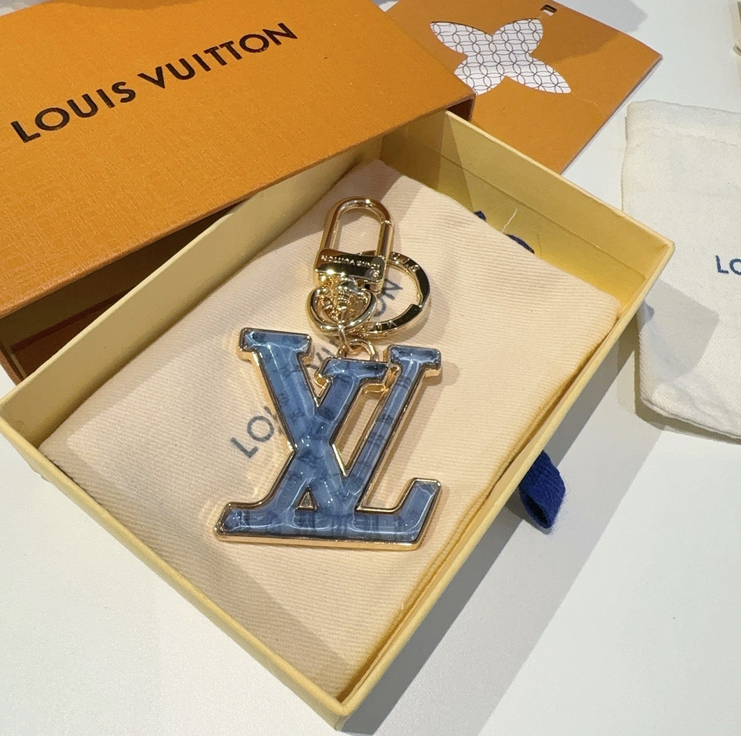 Monogram  Key Ring Charm-CYLV181