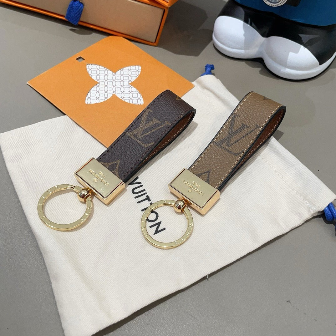 Monogram Classic Pattern Wrist Keychain-CYLV183