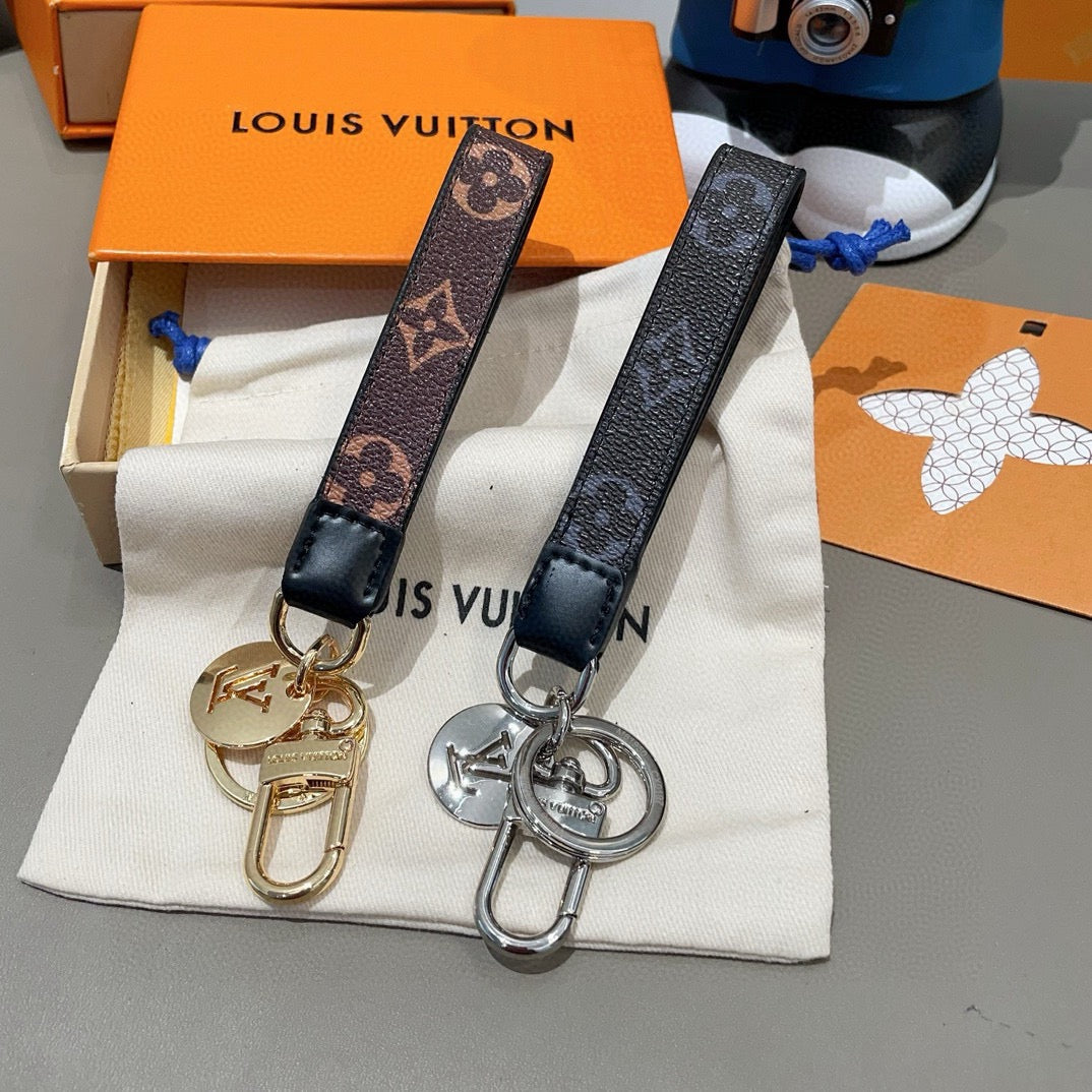 Monogram Wristlet Key Ring With Pendant-CYLV184